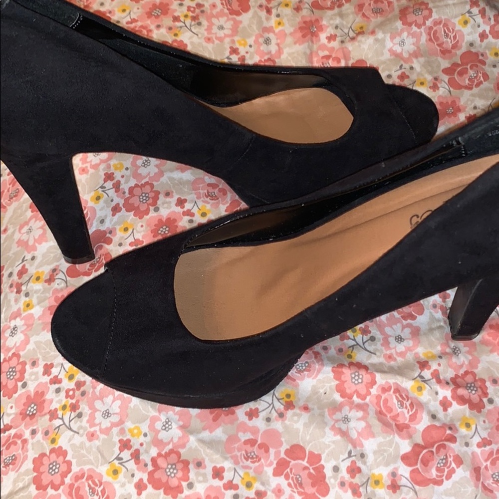 black heels